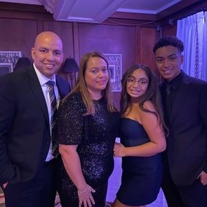 Meet your Posher, Ivelisa